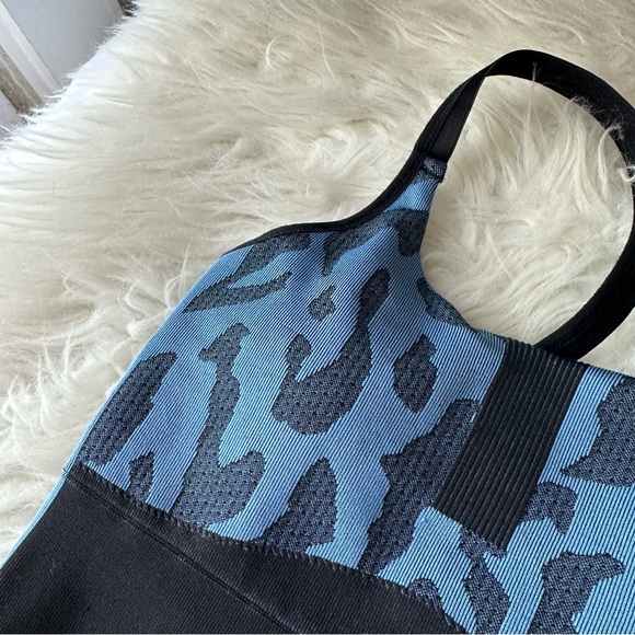 Adidas Stella McCartney blue longline sports bra Sz S - Picture 2 of 6